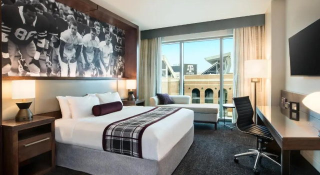 Номер Deluxe Texas A&M Hotel and Conference Center