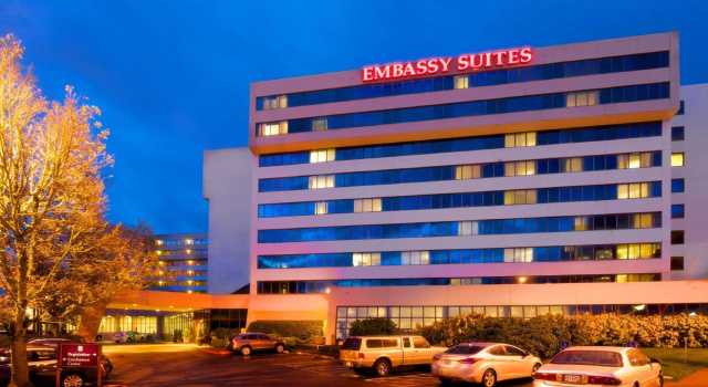 Embassy Suites by Hilton Portland Tigard, Забронировать Отель Тигард Willamette Valley