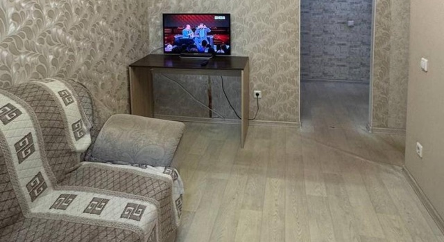 Fan House (Фан Хаус) на улице Аделя Кутуя 8, Забронировать Апартаменты/квартира Отели Советского района - Казань с парковкой, Парковка