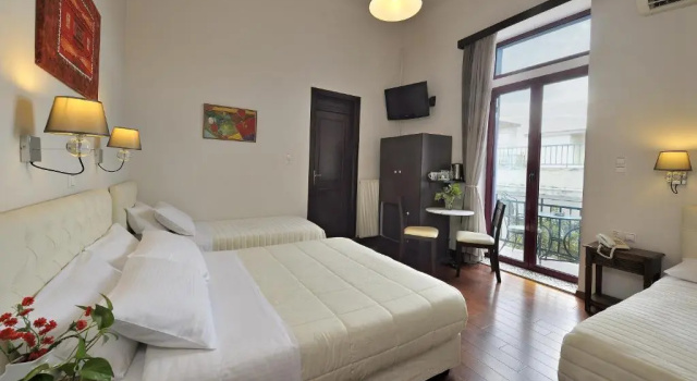 Семейный номер Standard Dryades & Orion Hotel