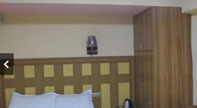 Changbaishan Jisheng Inn, Rezerwuj Hotel Hotele w Jilin z Parkingiem, Parking