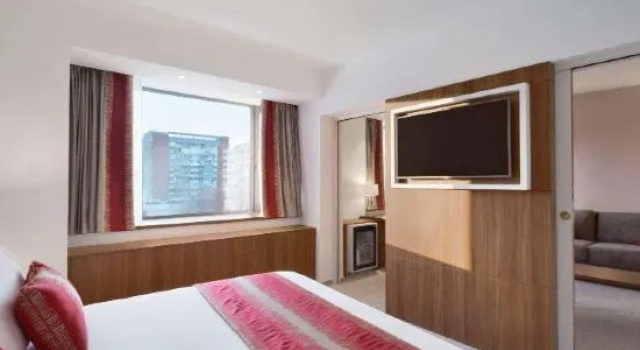 Двухместный номер Executive Ramada Plaza Craiova