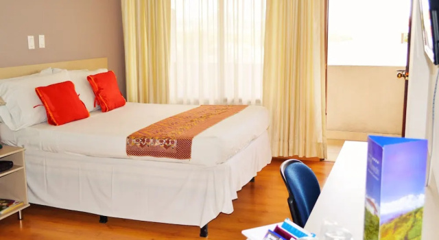 Одноместный номер Standard с балконом Hotel Torreon