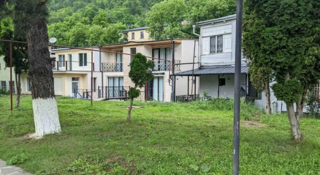 Riverside Borjomi