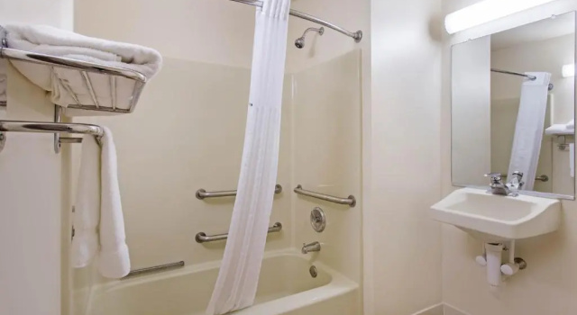 Номер Standard Hawthorn Suites by Wyndham Allentown-Fogelsville