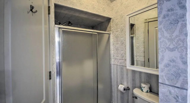 Апартаменты Nestlenook Victorian Condo ~6 Mi to Attitash!