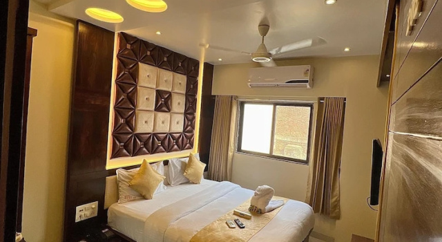 Номер Executive HOTEL REST INN