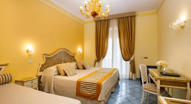 Двухместный номер с балконом Hotel Zi' Teresa