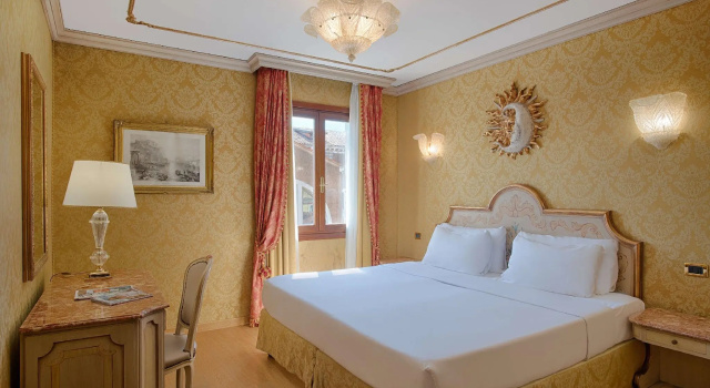 Номер Standard NH Venezia Santa Lucia