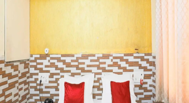 Номер Standard Hotel JK Regency