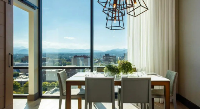 Двухместный люкс Luxury с видом на горы Kimpton Hotel Arras by IHG