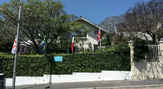 Swiss Cottage Guest House, Забронировать Дом для отпуска Кемпс-Бэй Кейптаун