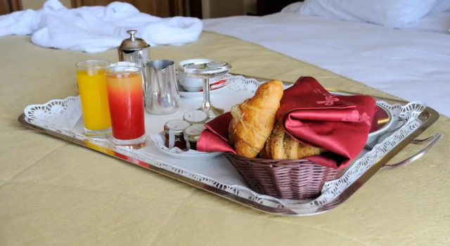 Двухместный номер Premium Warwick Palm Beach Hotel
