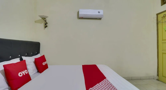 Standard quarto Hotel O Villa Inn App Trawas Bintaro Syariah