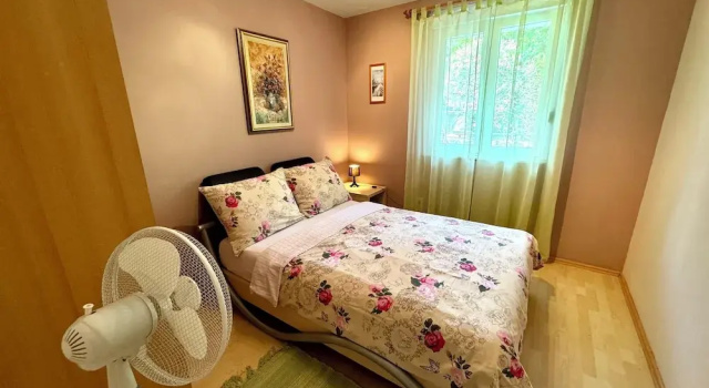 Apartman Ramona, Забронировать Апартаменты/квартира Отели Приморско-Горанской жупания с парковкой, Парковка