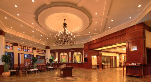 Golden Phoenix Sea View Hotel, Rezerwuj Hotel Sanya Hainan