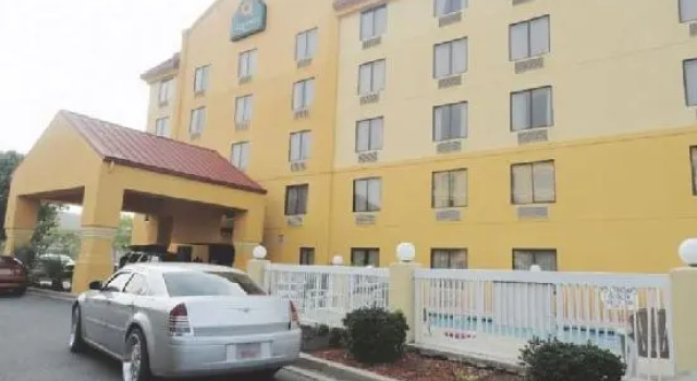 Люкс Deluxe La Quinta Inn by Wyndham North Myrtle Beach