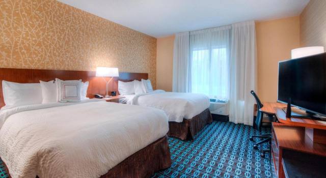 Fairfield Inn and Suites by Marriott Charlotte Airport