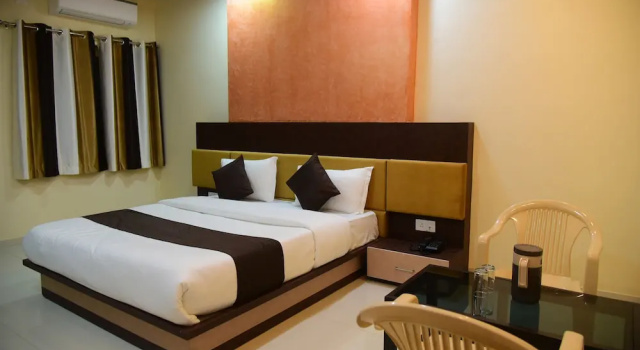 Номер Superior Hotel  Savera Palace