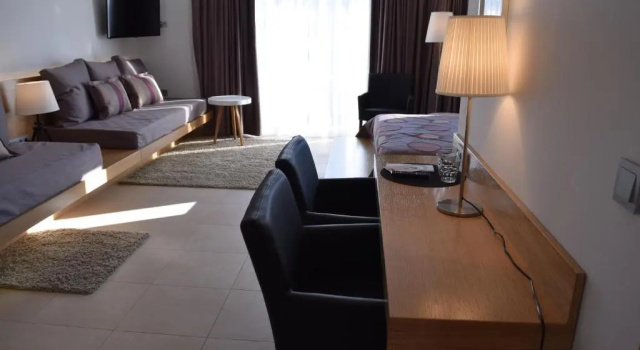 House Novalia, Rezervovat Hotel Pag hotely s bazénem, Bazén