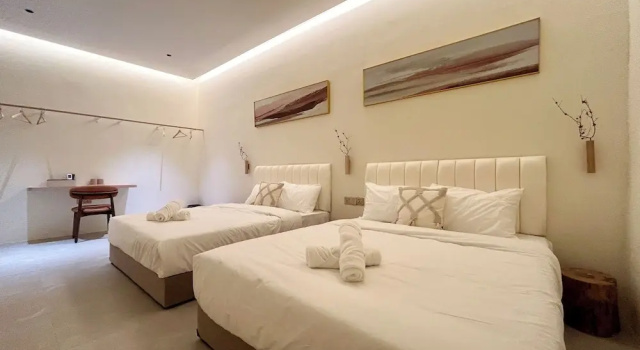 Четырёхместный номер Deluxe ONE18 Boutique Hotel