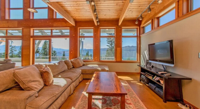 Lookout Lodge, Забронировать Отель Отели Истон с парковкой, Парковка