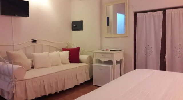 Номер Deluxe B&B Como Lake Cottage