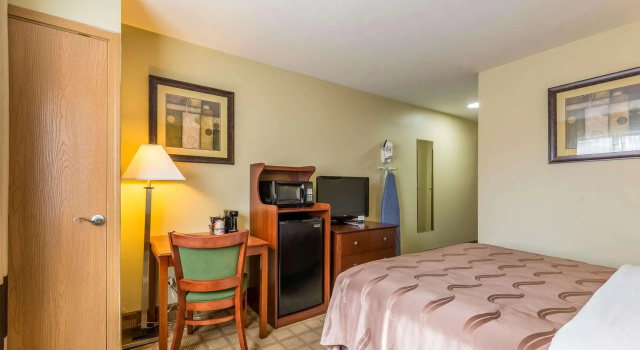 Quality Inn I-74 Batesville, 预订 酒店 贝茨维尔 印第安纳