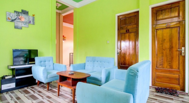 Hotel O Homestay Joglo Dephis Syariah, Reservar Hotel Borobudur Central Java