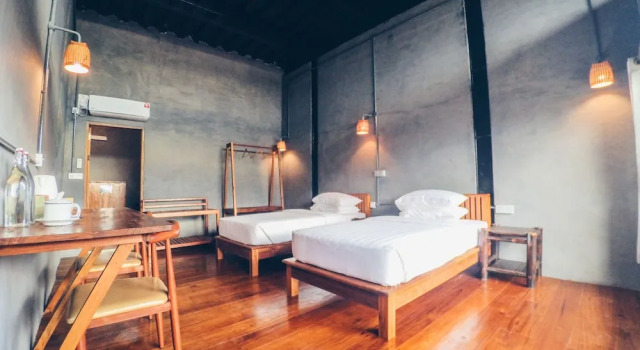 Demoso Lodge - Hostel, Book Hostel / Vandrerhjem Loikaw Myanmar