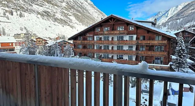 Номер Standard с видом на горы Hotel Bristol