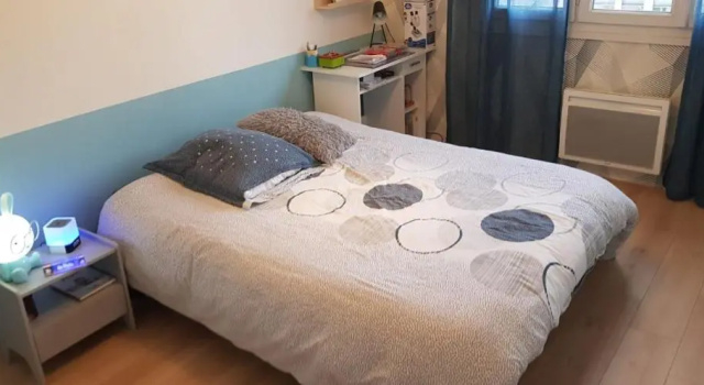 Chambre lumineuse, Забронировать Отель Отели Ле-Ман с парковкой, Парковка