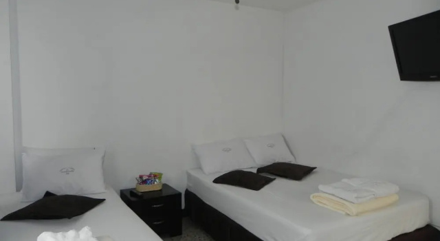 Трёхместный номер Standard Tamarindo Inn