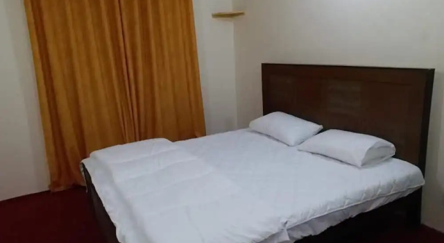 Skardu Paragon Guest House, Забронировать Гостевой дом Скарду штат Джамму и Кашмир