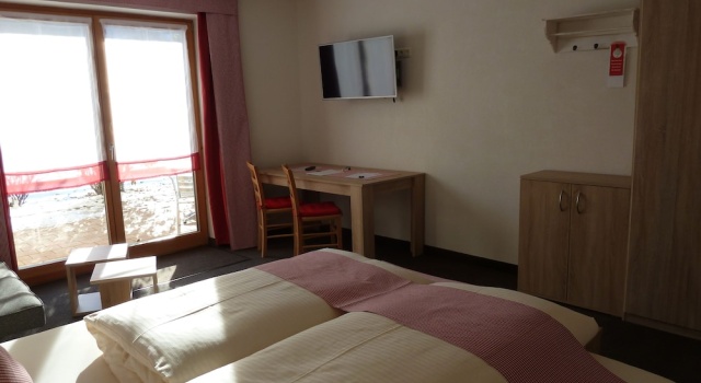 Студия Comfort с балконом и с видом на горы Alpina Appartements