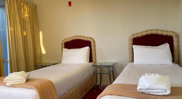 Люкс Chantillys Motor Lodge