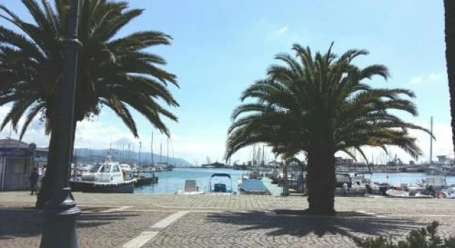 Cinque Terre The Harbour Apt - Two Bathrooms, Забронировать Апартаменты/квартира Специя Итальянская Ривьера
