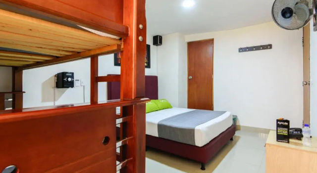Четырёхместный номер Standard Hotel Colombia Avenida