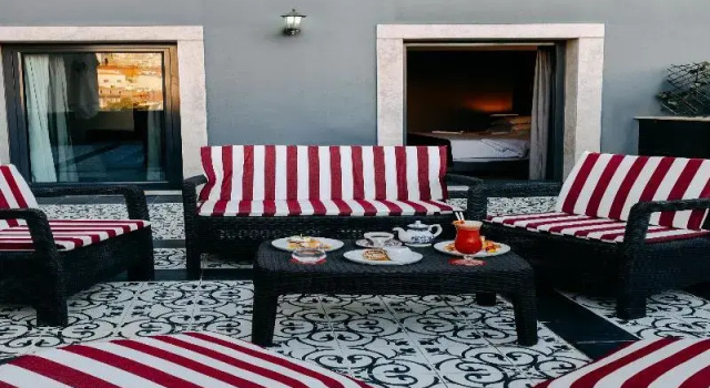 Трёхместный номер Standard 138 Liberdade Hotel