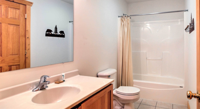 Апартаменты с 2 комнатами с балконом Cozy Townhome By Starved Rock State Park