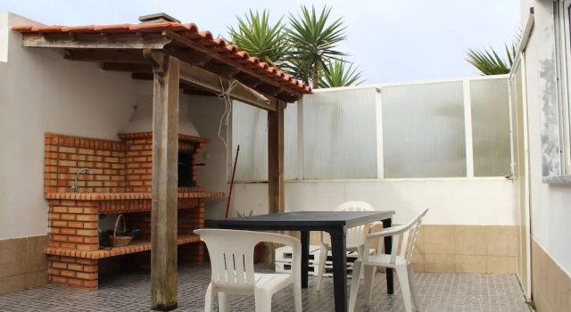 Surfway Guesthouse, Забронировать Отель Балеаль Соль Оэсте