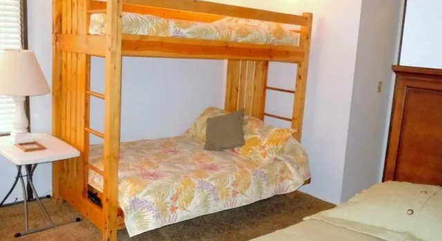 Two-Bedroom Premier Unit #70 by Escape For All Seasons, Забронировать Апартаменты/квартира Апартаменты San Bernardino Mountains, Апартаменты/квартира