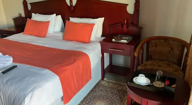 Kalimba Guesthouse, Đặt Khách sạn Mmopone South-Eastern District