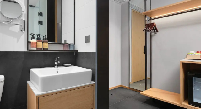 Двухместный номер Standard Q-Box Hotel Shangqiu Expo Center