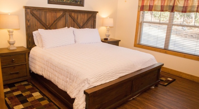 Serene Oasis - Four Bedroom Chalet, Забронировать Шале Гатлинберг Great Smoky Mountains National Park