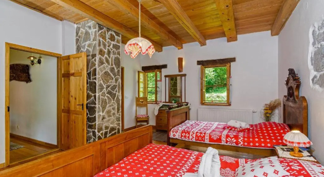 Sobol in Kočičin (Haus für 6-9 Personen), Забронировать Апартаменты/квартира Отели Приморско-Горанской жупания с парковкой, Парковка