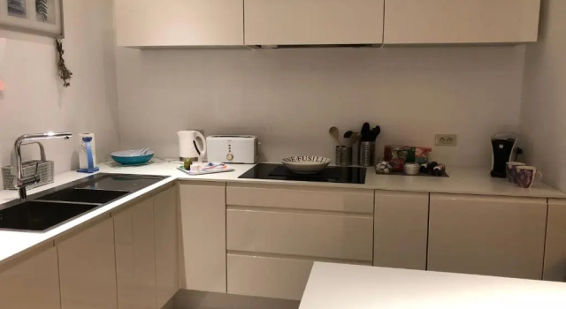 Апартаменты Home Bruges Cosy Comfort Modern Couple Privacy walking distance City center Kitchen Terrace Garden