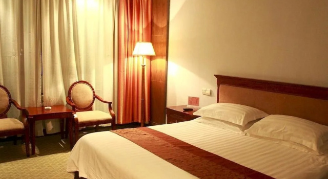 Jin Long Hua Ting Business Hotel, Забронировать Отель Сучжоу Цзянсу