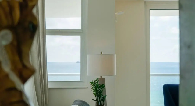 Seahorse Condo 5B in Fort Lauderdale, Забронировать Апартаменты/квартира Отели Форт-Лодердейл с парковкой, Парковка