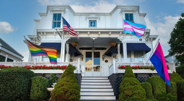 Brasswood Inn, Đặt Nhà khách Provincetown 